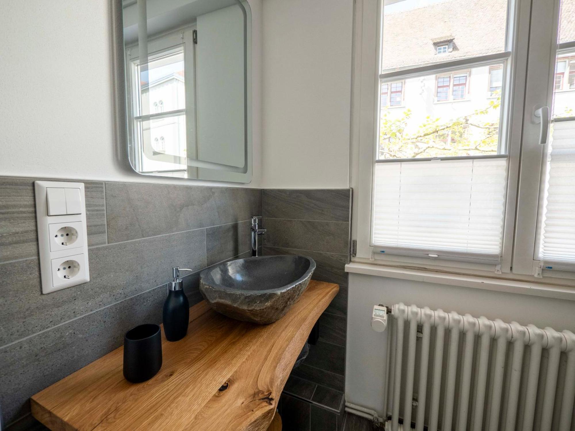 Ferienwohnung Seeromantik In 2 Minuten Am See Радольфцелль  Экстерьер фото